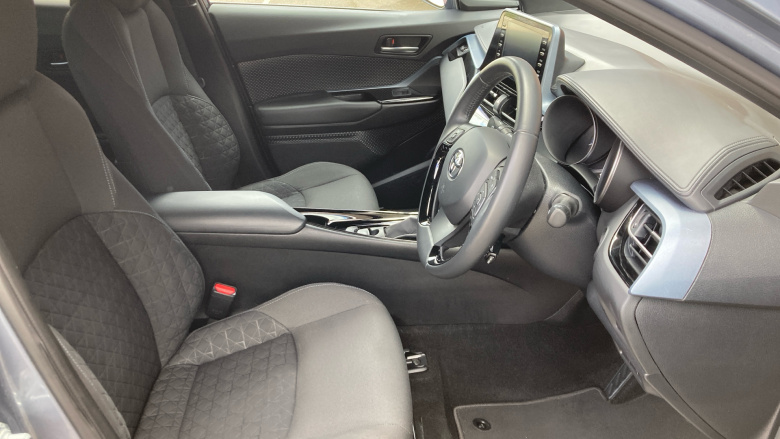 Toyota C-HR 1.8 Hybrid Design 5dr CVT Hybrid Hatchback